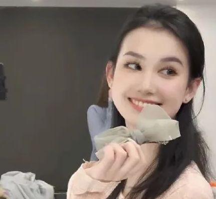 官宣吃瓜网红是谁啊视频